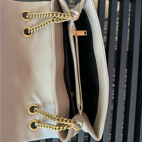 SAINT LAURENT 
Calfskin Quilted Monogram Medium Loulou Chain Satchel - Picture 8 of 10